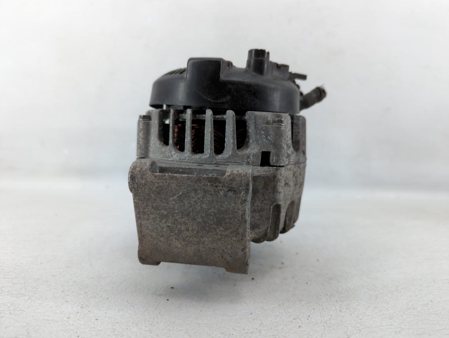 2014 Oldsmobile Fiesta Alternator Replacement Generator Charging Assembly Engine OEM P/N:AE8T-10300-AA Fits OEM Used Auto Pa