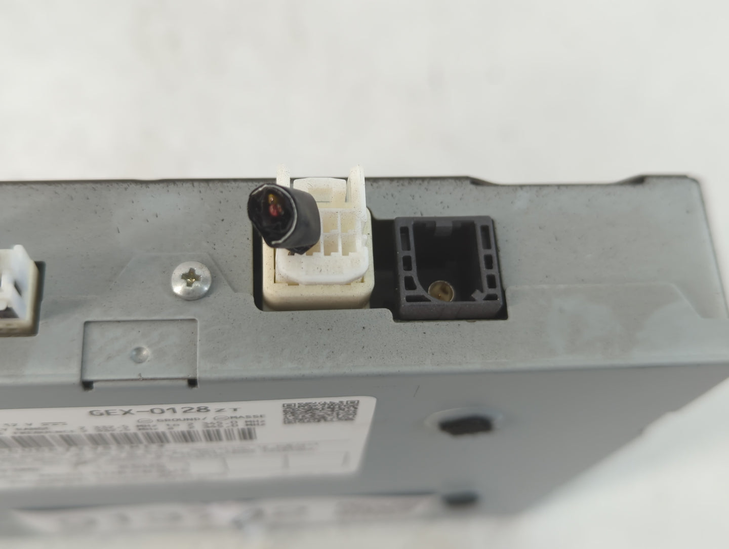 2014 Plymouth Satellite Radio AM FM Cd Player Receiver Replacement P/N:86180-35050 Fits OEM Used Auto Parts - Oemusedautopar