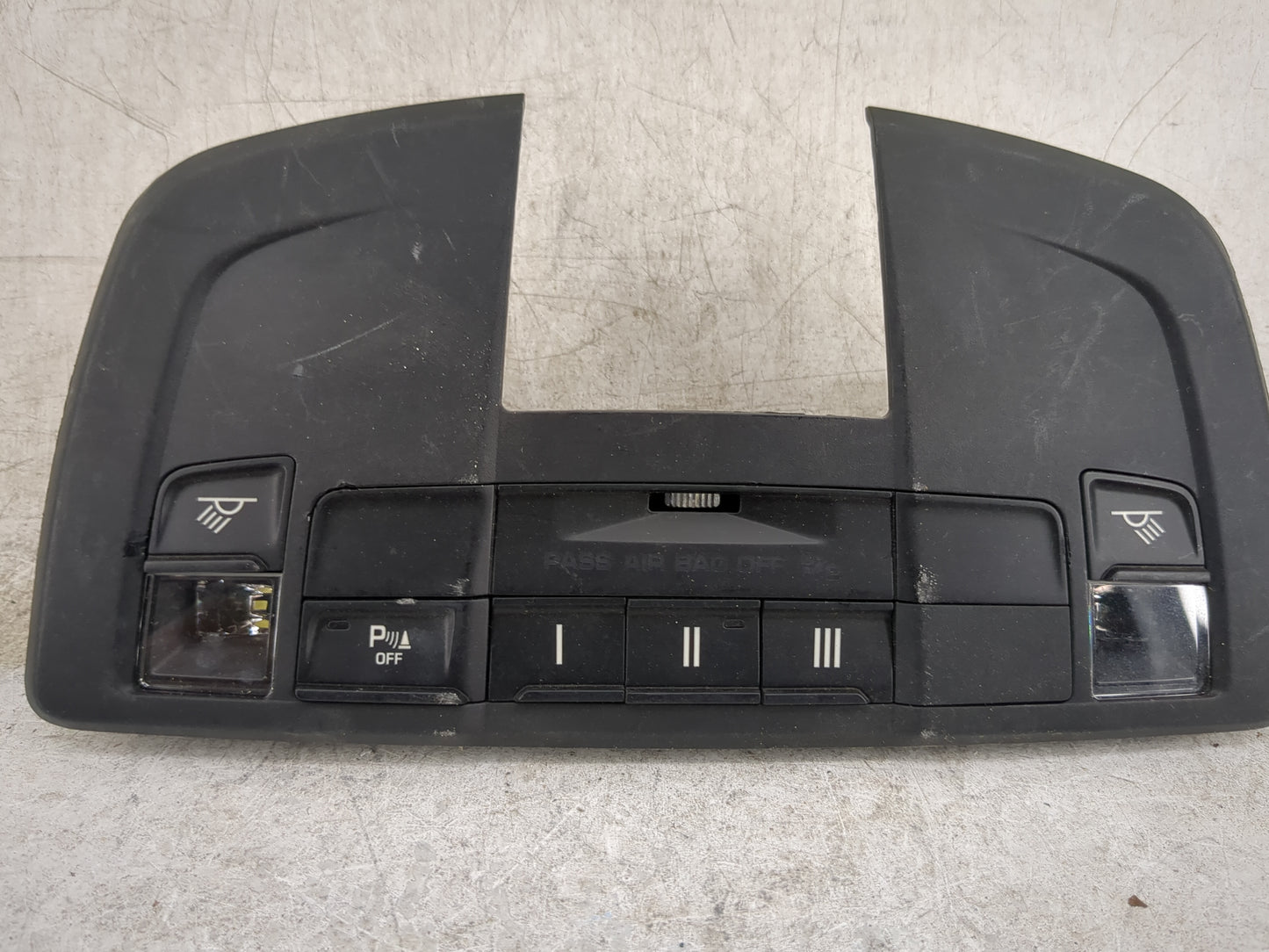 2014 Porsche 911 Overhead Roof Console - Oemusedautoparts1.com