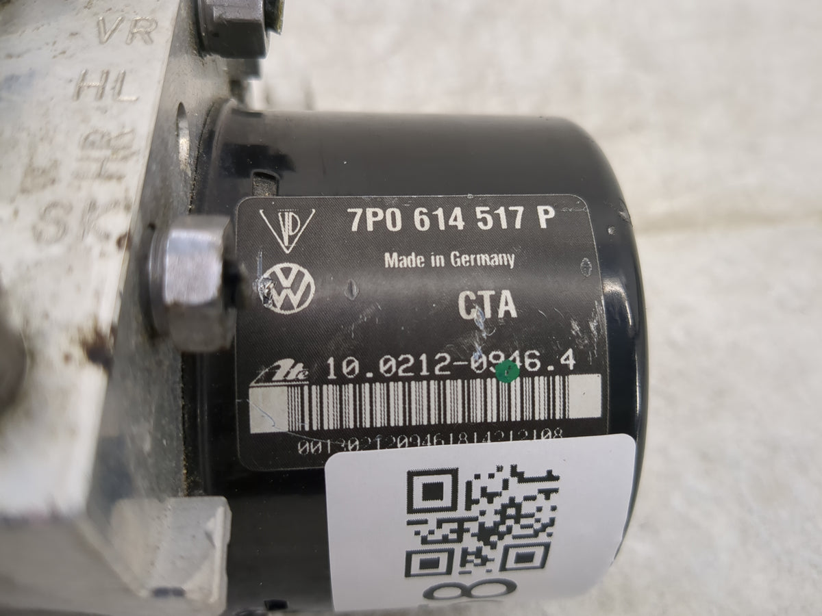 2013-2014 Porsche Cayenne Anti-Lock Brake ABS Pump Module Actuator OEM P/N:7P0 614 517 P Fits Fits 2013 2014 OEM Used Auto P