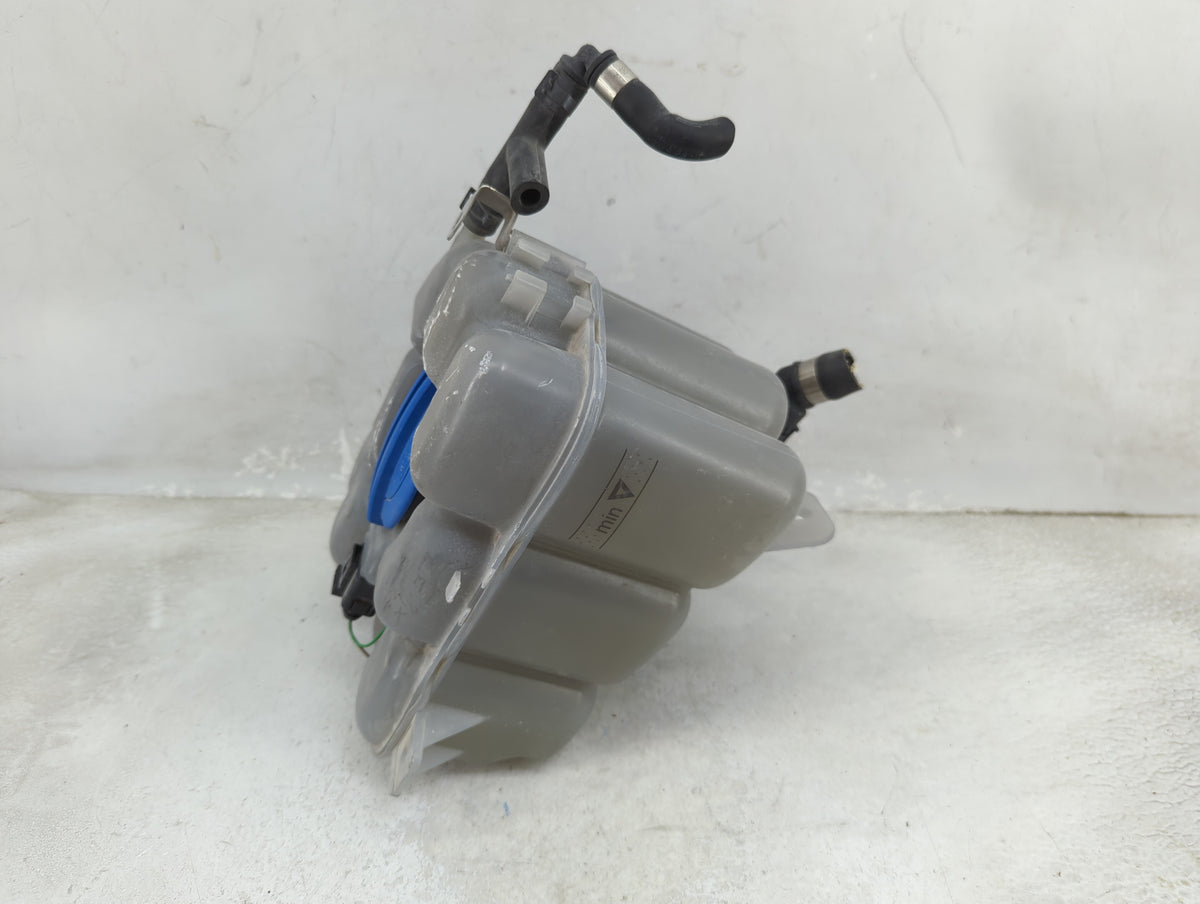 2011 Porsche Cayenne Radiator Coolant Overflow Expansion Tank Bottle - Oemusedautoparts1.com