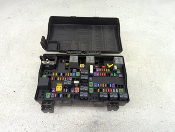 2014 Ram 1500 Fusebox Fuse Box Panel Relay Module P/N:7140-1980-30 7140-5131-30 Fits OEM Used Auto Parts