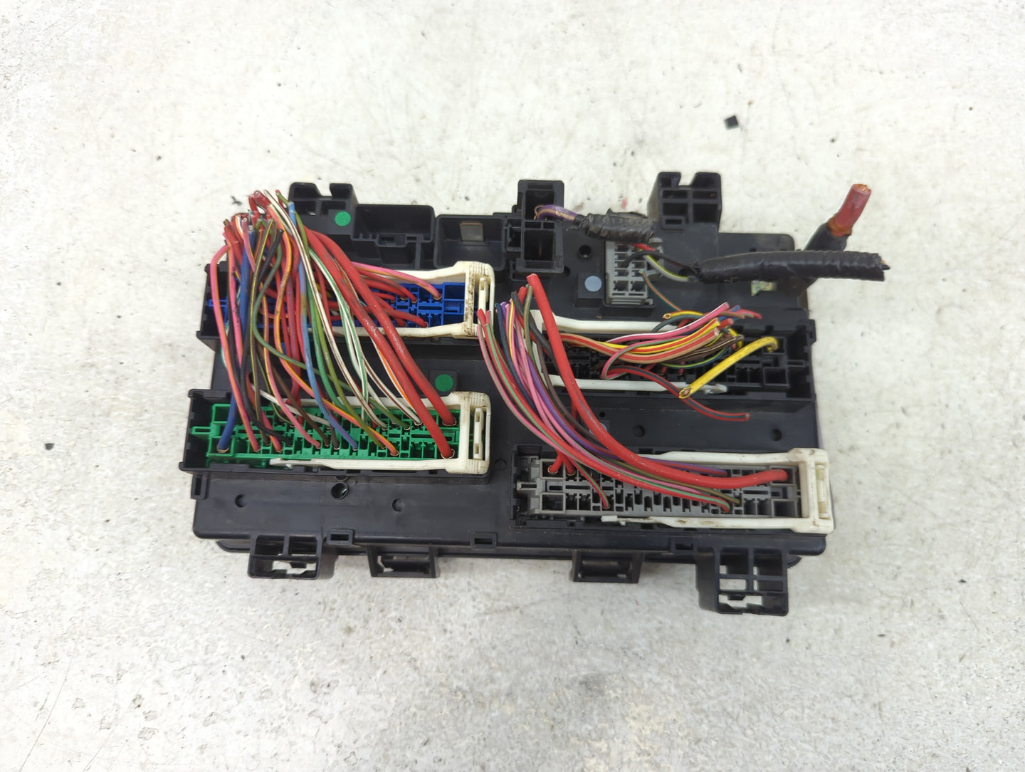 2014 Ram 1500 Fusebox Fuse Box Panel Relay Module P/N:7140-1980-30 7140-5131-30 Fits OEM Used Auto Parts - Oemusedautoparts1