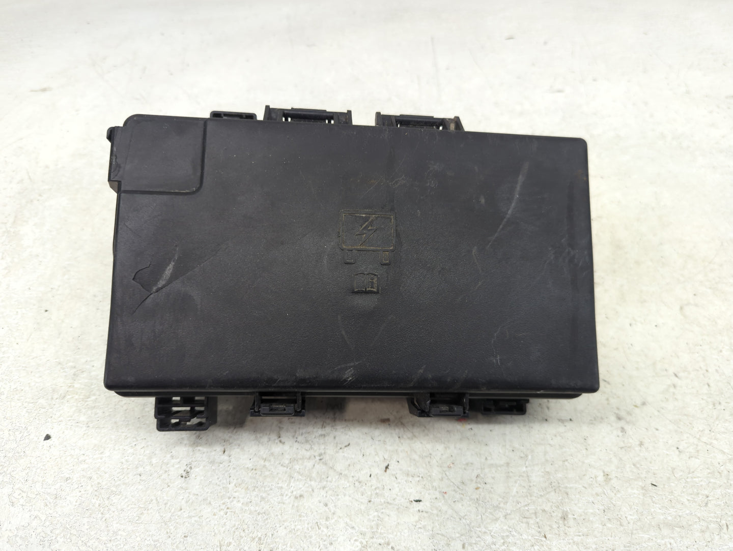 2014 Ram 1500 Fusebox Fuse Box Panel Relay Module P/N:7140-1980-30 Fits OEM Used Auto Parts - Oemusedautoparts1.com