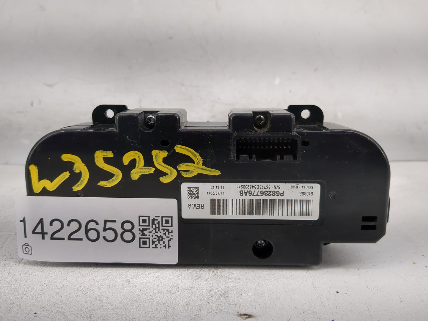 2014 Ram 1500 Climate Control Module Temperature AC/Heater Replacement P/N:P68236776AB 61036A Fits OEM Used Auto Parts - Oem