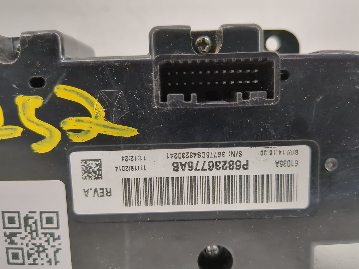 2014 Ram 1500 Climate Control Module Temperature AC/Heater Replacement P/N:P68236776AB 61036A Fits OEM Used Auto Parts - Oem
