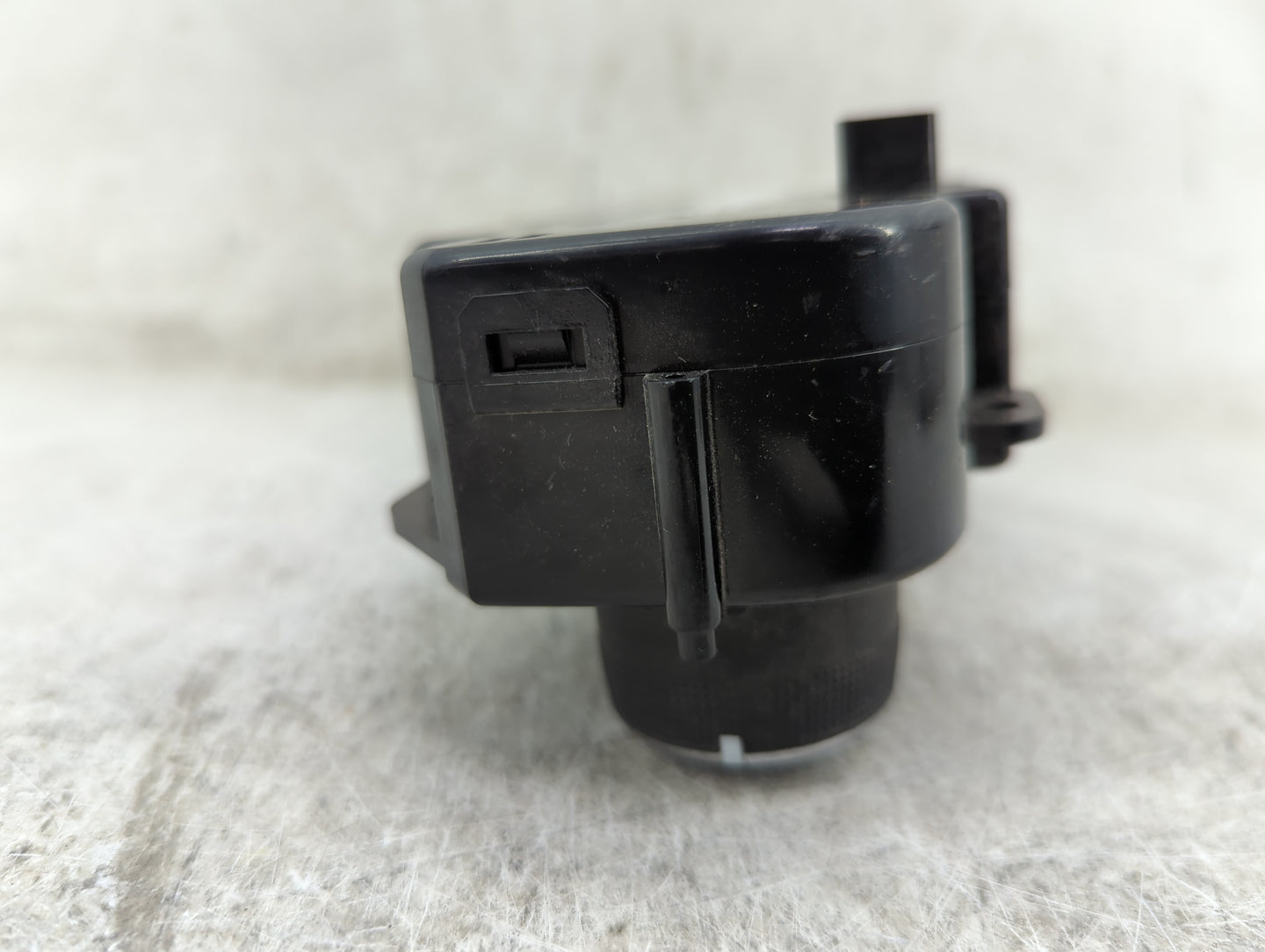 2014 Ram 1500 Climate Control Module Temperature AC/Heater Replacement P/N:P68186217AC Fits OEM Used Auto Parts - Oemusedaut