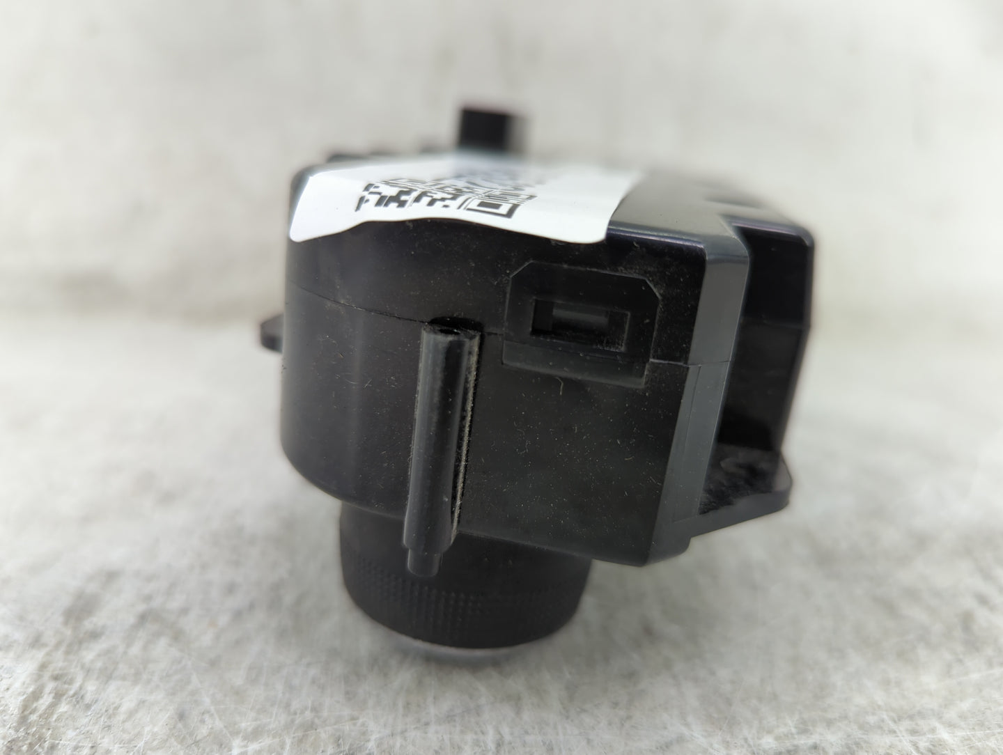 2014 Ram 1500 Climate Control Module Temperature AC/Heater Replacement P/N:P68186217AC Fits OEM Used Auto Parts - Oemusedaut
