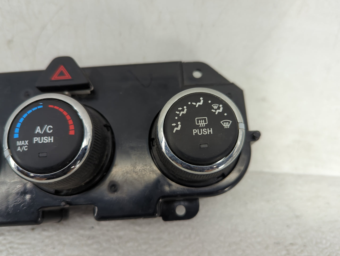 2014 Ram 1500 Climate Control Module Temperature AC/Heater Replacement P/N:P68186217AC Fits OEM Used Auto Parts - Oemusedaut
