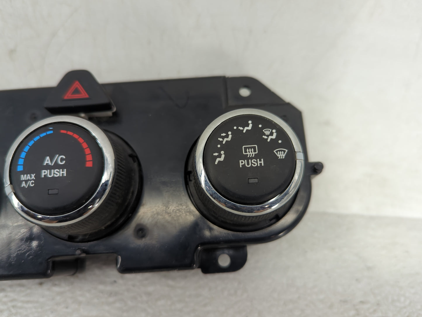 2014 Ram 1500 Climate Control Module Temperature AC/Heater Replacement P/N:P68186217AC Fits OEM Used Auto Parts - Oemusedaut