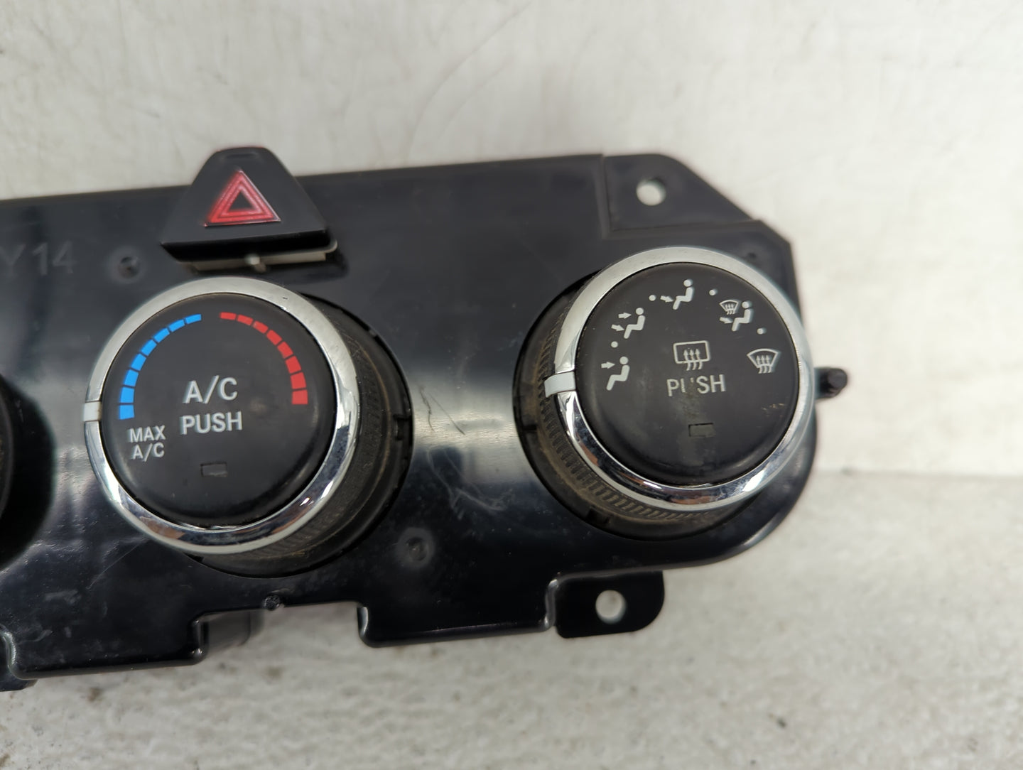 2013-2022 Ram 1500 Climate Control Module Temperature AC/Heater Replacement P/N:P68186217AD Fits OEM Used Auto Parts - Oemus