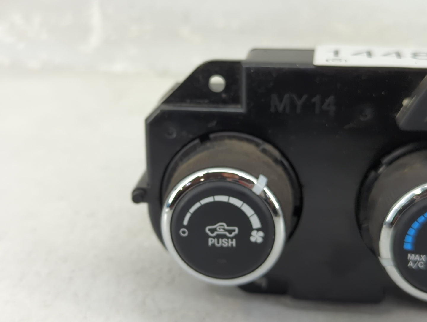 2014 Ram 1500 Climate Control Module Temperature AC/Heater Replacement P/N:P68186217AC Fits OEM Used Auto Parts - Oemusedaut