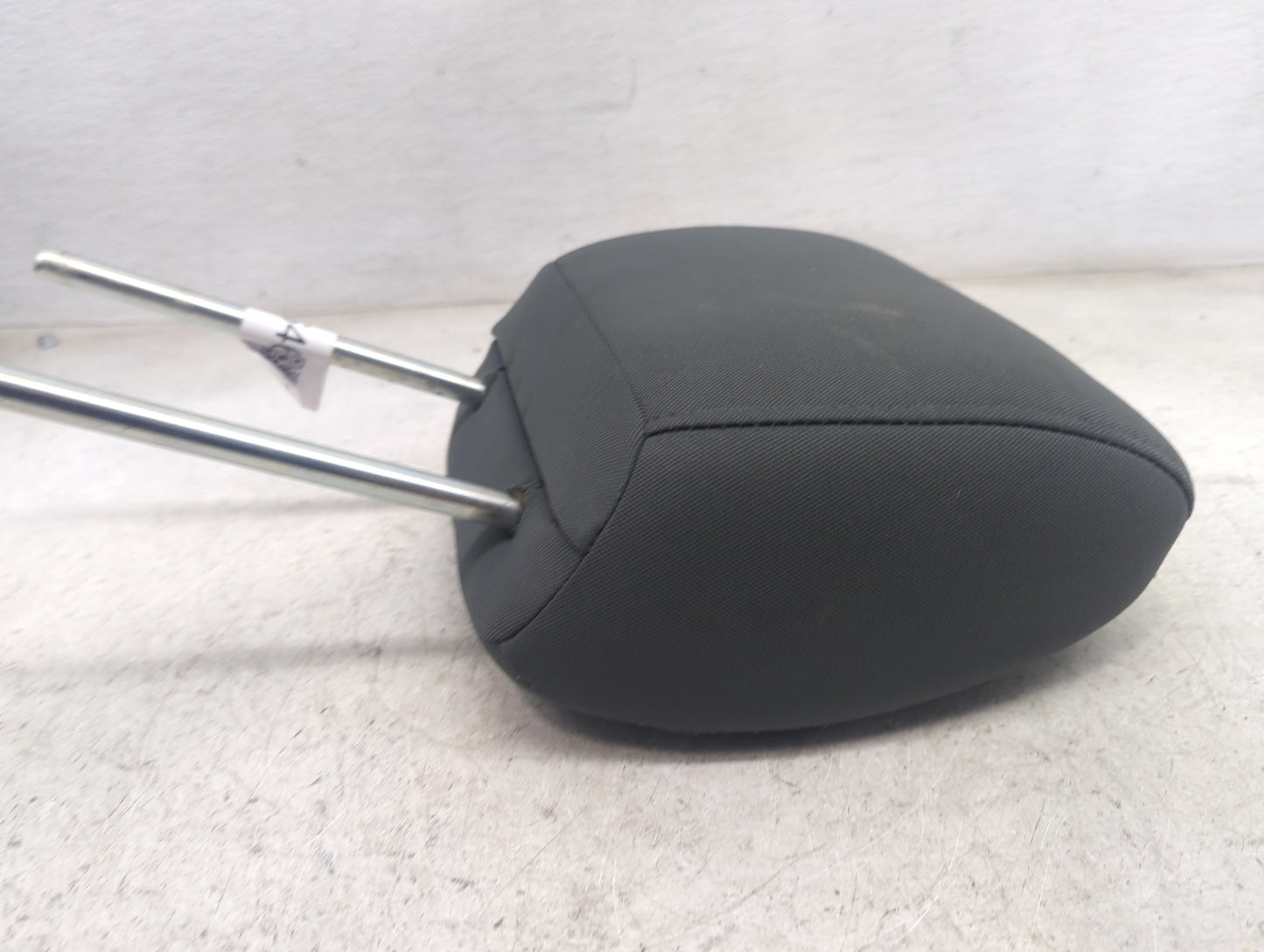 2014 Ram 1500 Headrest Head Rest Front Passenger Seat Black - Oemusedautoparts1.com