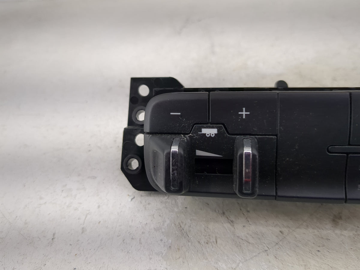 2014 Ram 1500 Climate Control Module Temperature AC/Heater Replacement P/N:P68137072AB 3477.0221-04 Fits OEM Used Auto Parts