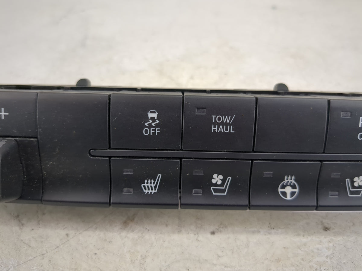 2014 Ram 1500 Climate Control Module Temperature AC/Heater Replacement P/N:P68137072AB 3477.0221-04 Fits OEM Used Auto Parts