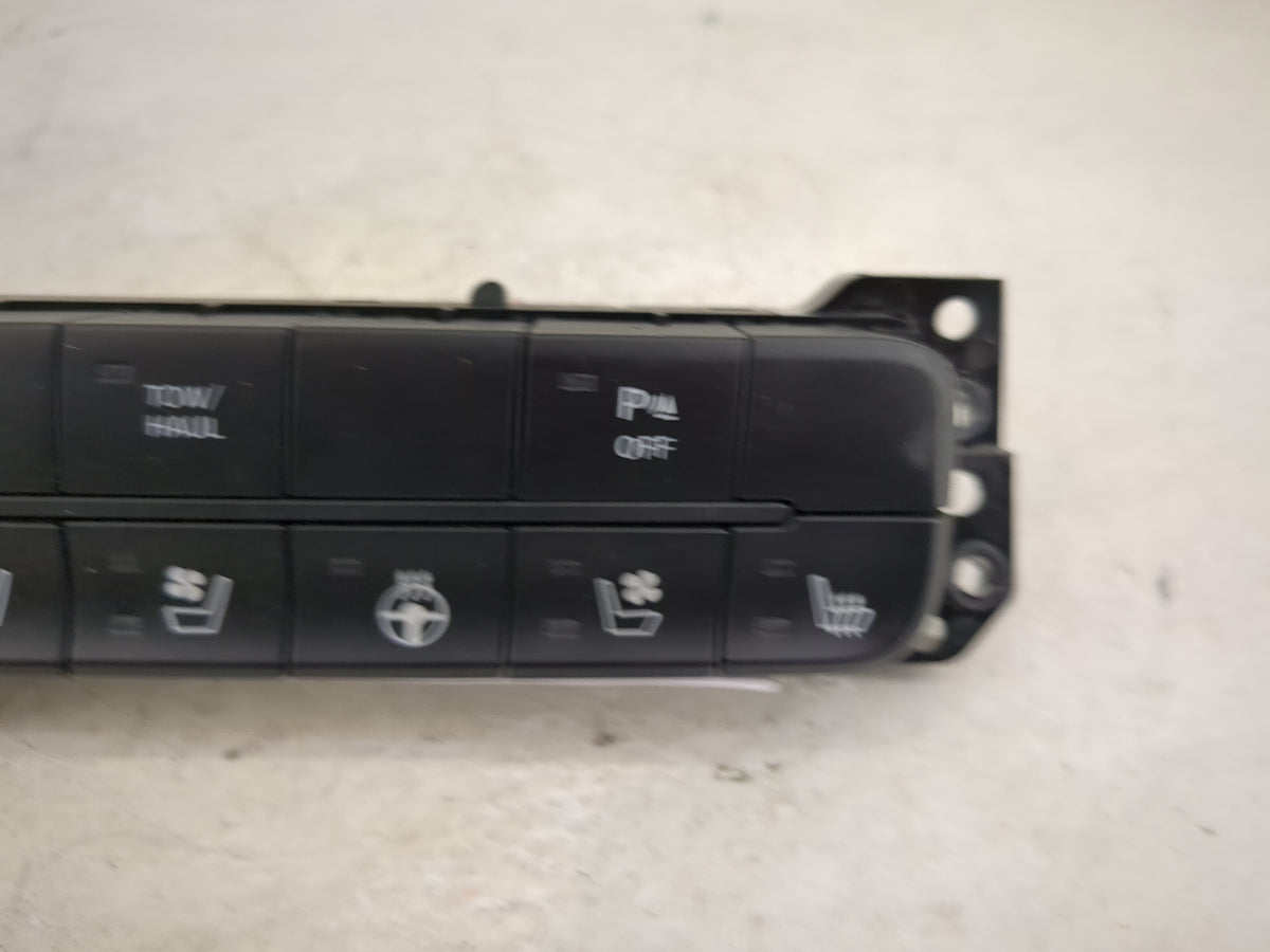 2014 Ram 1500 Climate Control Module Temperature AC/Heater Replacement P/N:P68137072AB 3477.0221-04 Fits OEM Used Auto Parts