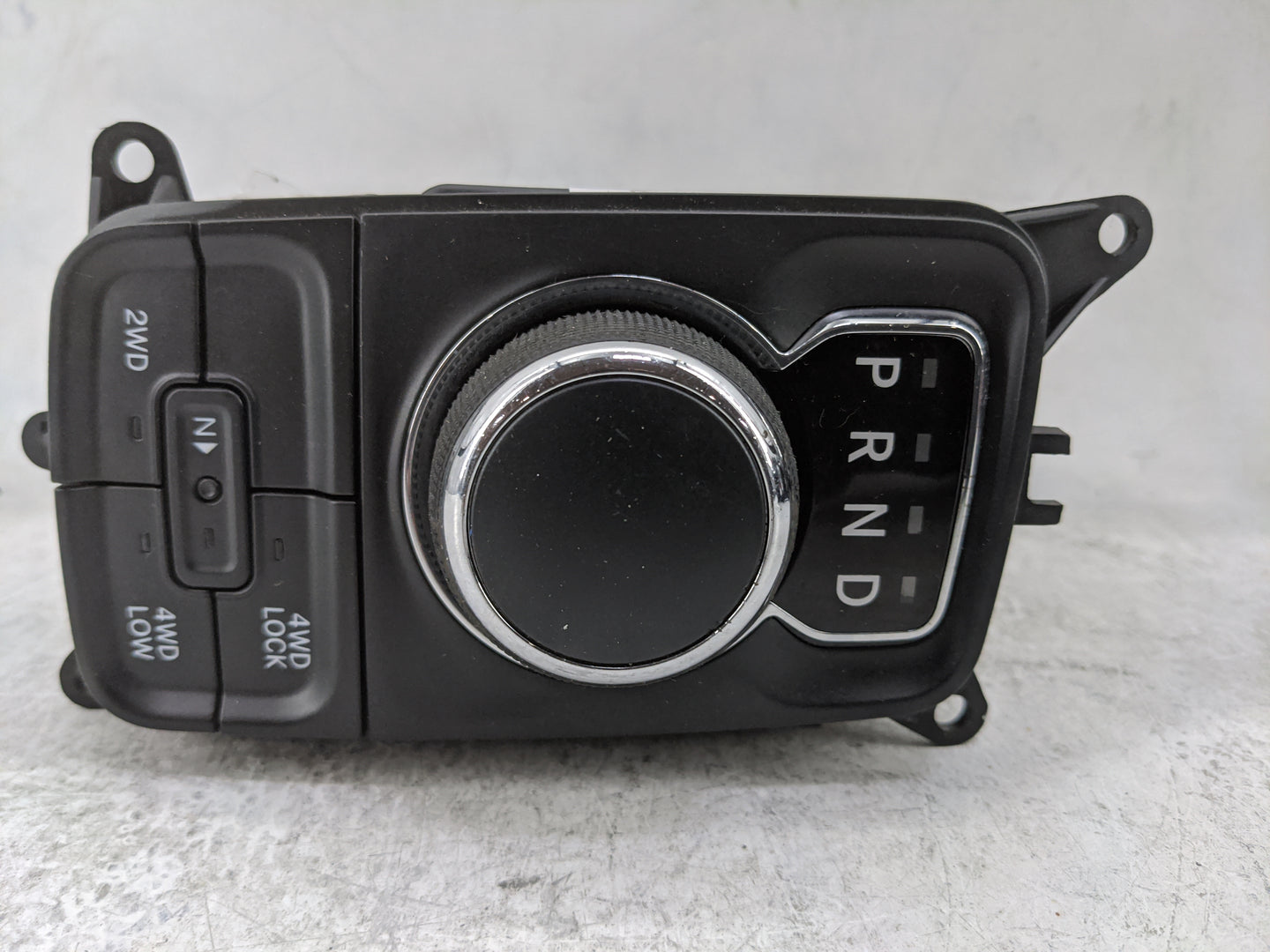 2014 Ram 1500 Floor Console Assembly Shifter - Oemusedautoparts1.com