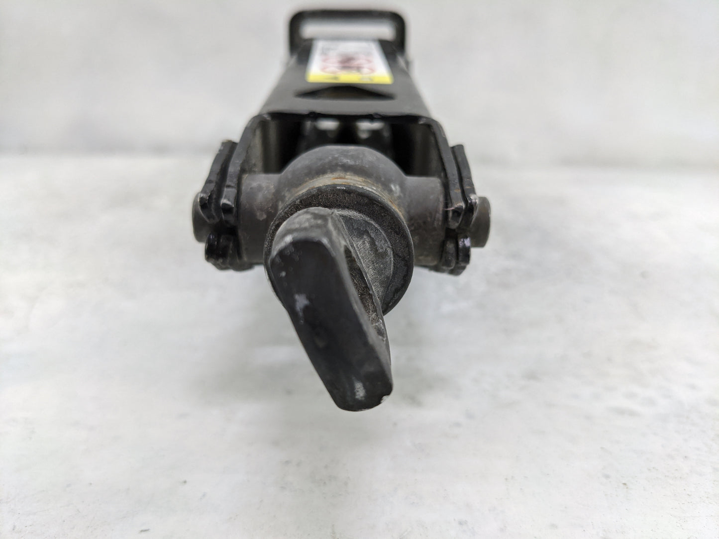 2014 Ram 1500 Spare Scissor Car Jack - Oemusedautoparts1.com