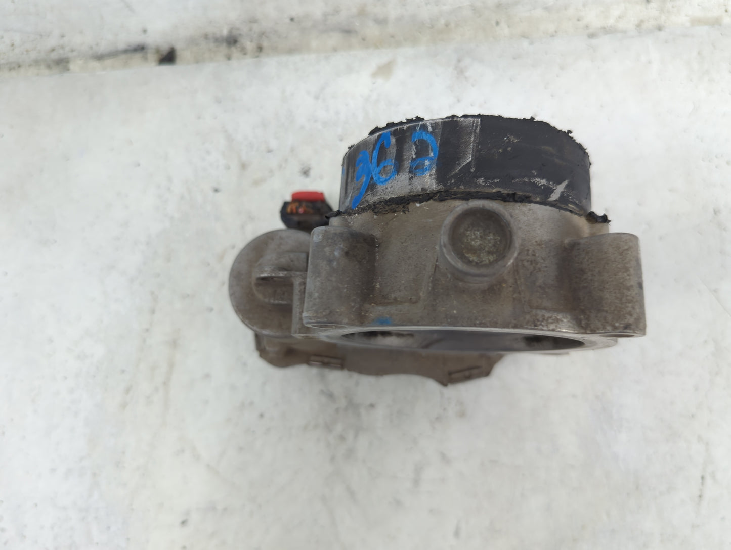 2013-2022 Ram 1500 Throttle Body P/N:53034251AB Fits Fits 2012 2013 2014 2015 2016 2017 2018 2019 2020 2021 2022 OEM Used Au