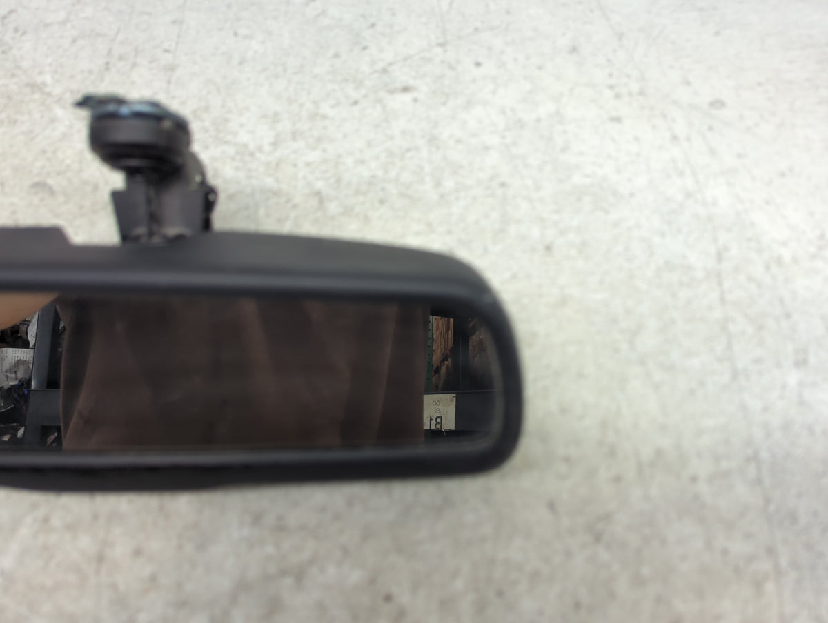 2014 Ram 1500 Interior Rear View Mirror Replacement OEM P/N:E11 015885 E4 015885 Fits OEM Used Auto Parts - Oemusedautoparts