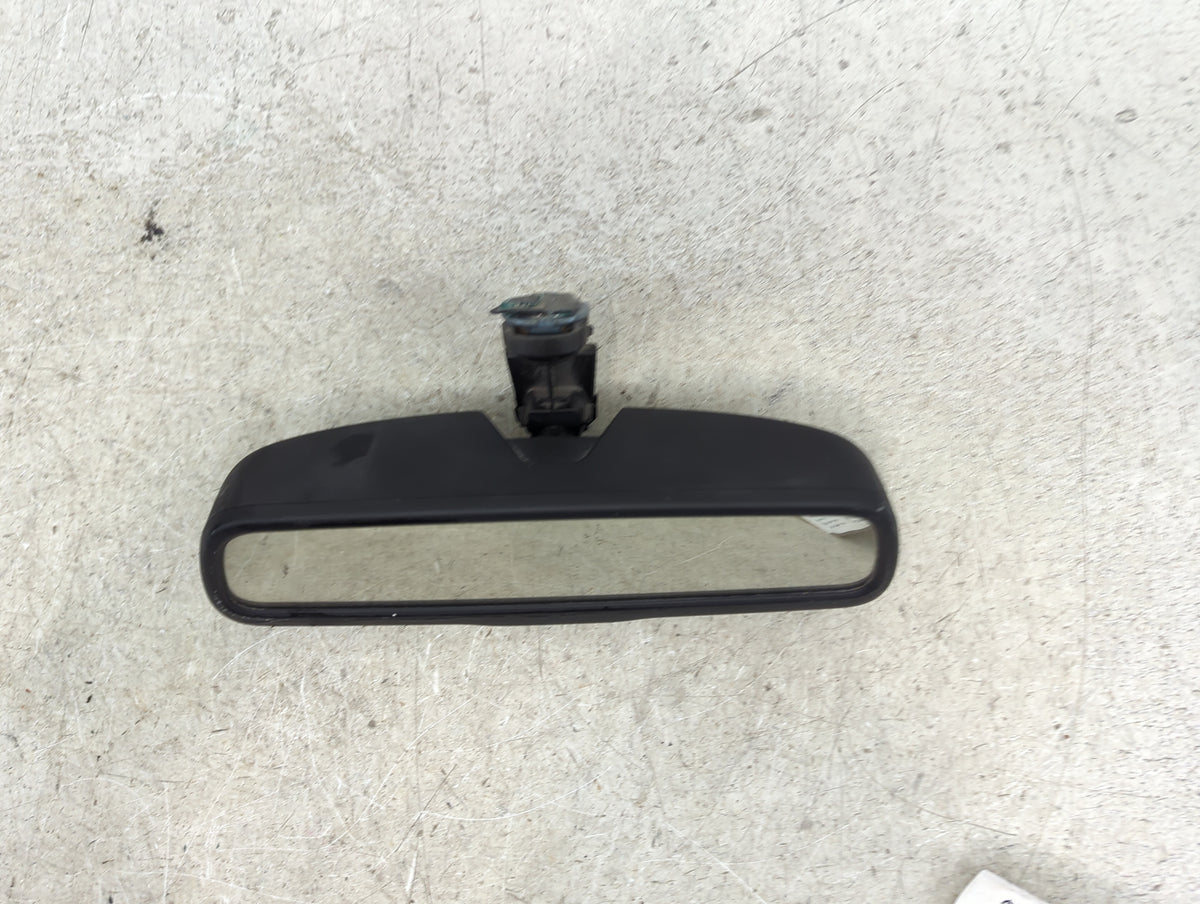 2014 Ram 1500 Interior Rear View Mirror Replacement OEM P/N:E11 015885 E4 015885 Fits OEM Used Auto Parts - Oemusedautoparts