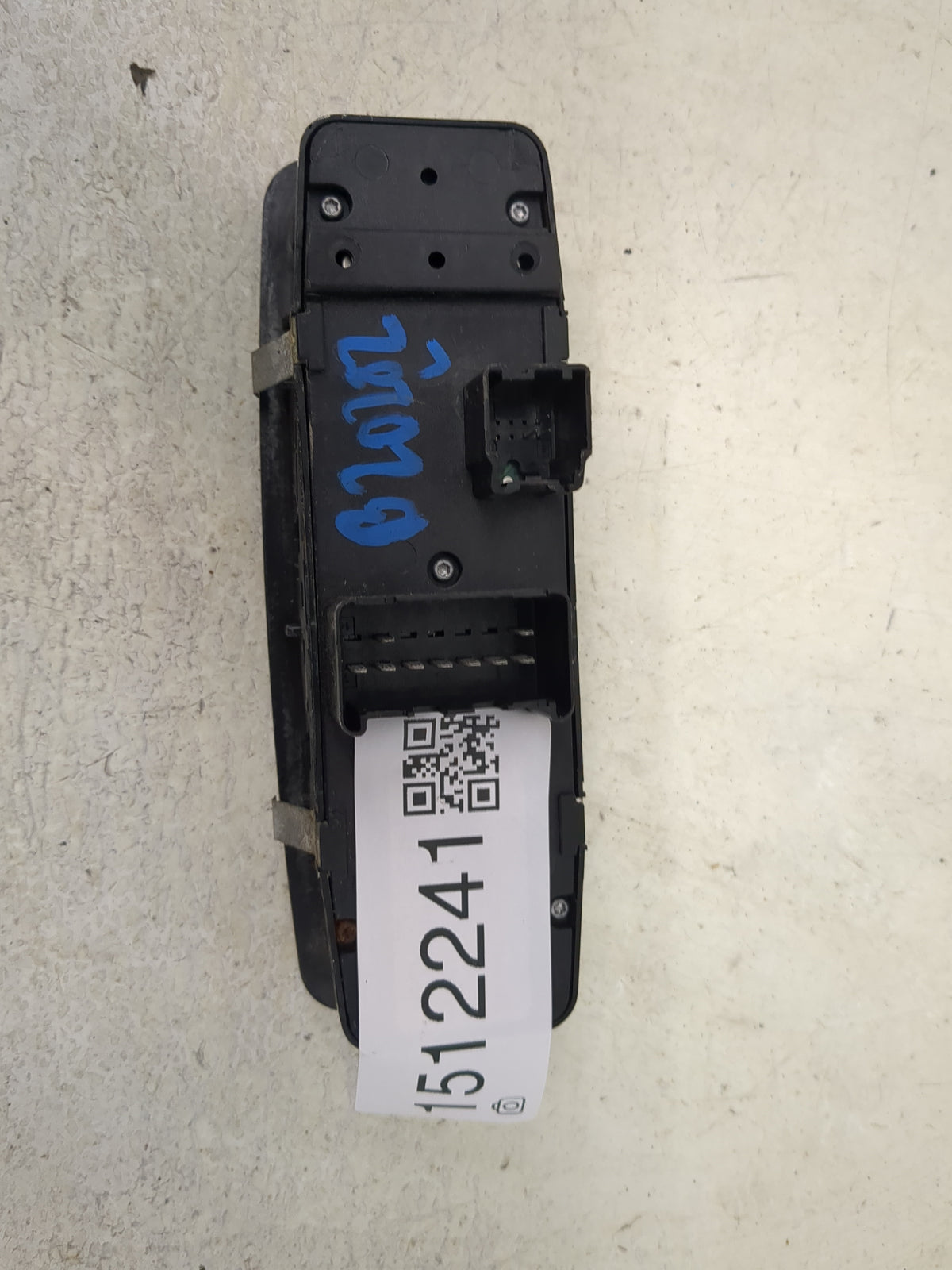 2013-2015 Ram 1500 Master Power Window Switch Replacement Driver Side Left P/N:68110866AA Fits Fits 2012 2013 2014 2015 2016