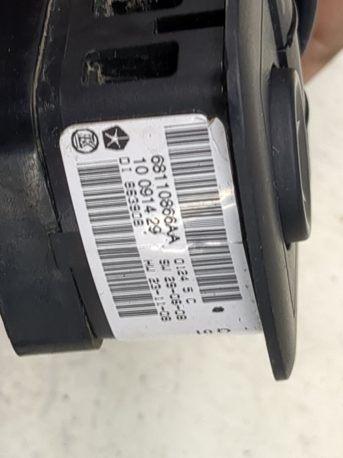 2013-2015 Ram 1500 Master Power Window Switch Replacement Driver Side Left P/N:68110866AA Fits Fits 2012 2013 2014 2015 2016