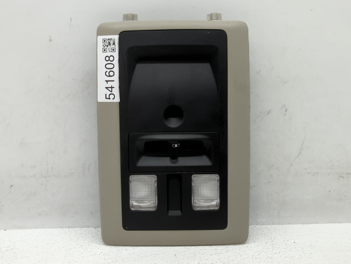 2013-2015 Ram 1500 Center Floor Console Fits Fits 2013 2014 2015 OEM Used Auto Parts - Oemusedautoparts1.com