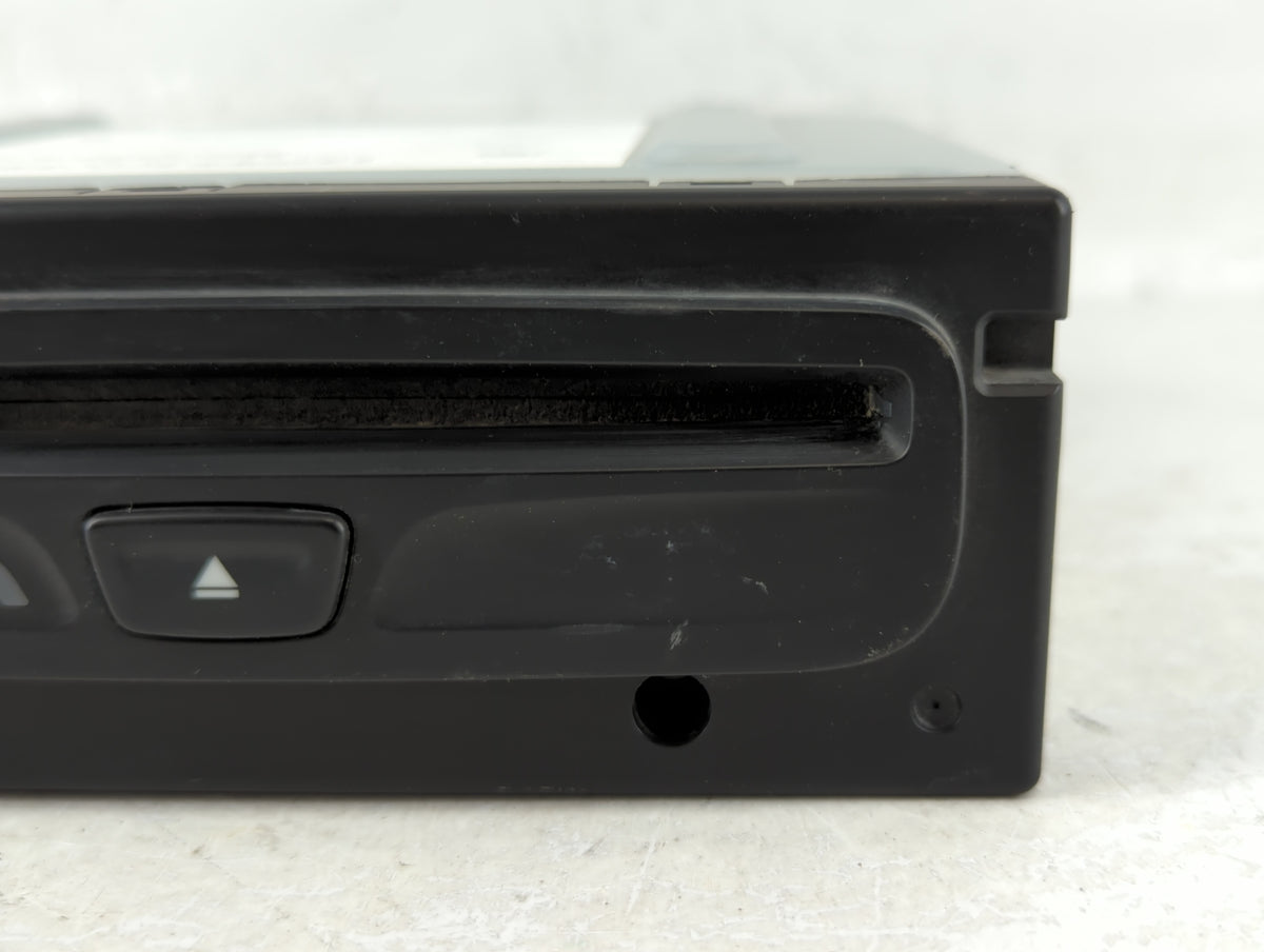 2013-2015 Ram 1500 Am Fm Cd Player Radio Receiver - Oemusedautoparts1.com