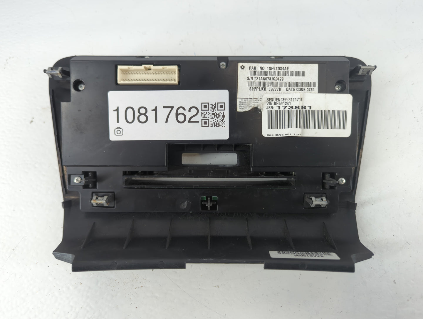 2014-2015 Ram Promaster 1500 Radio AM FM Cd Player Receiver Replacement Fits Fits 2014 2015 OEM Used Auto Parts - Oemusedaut