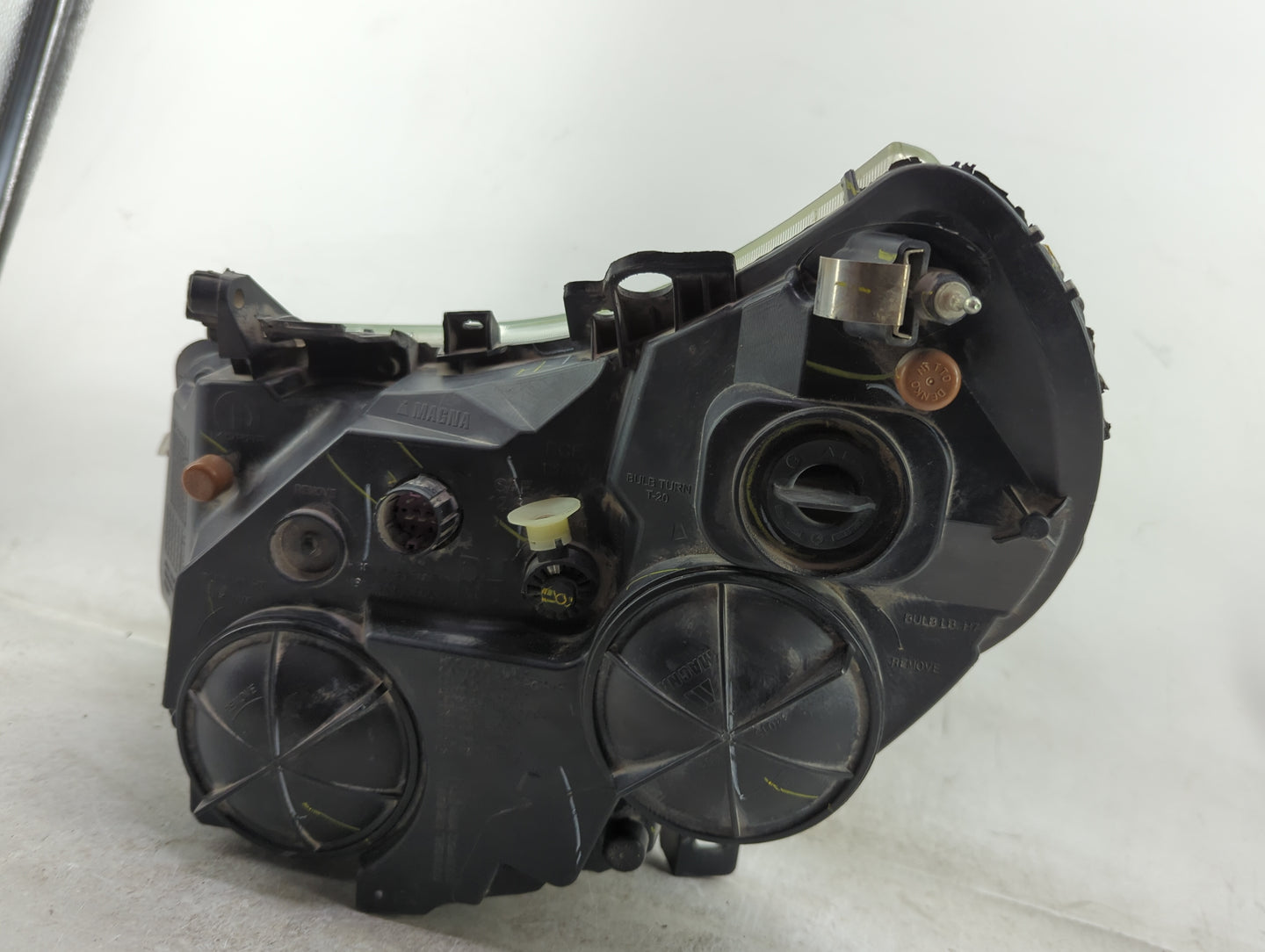 2014 Ram Promaster 1500 Passenger Right Oem Head Light Headlight Lamp - Oemusedautoparts1.com