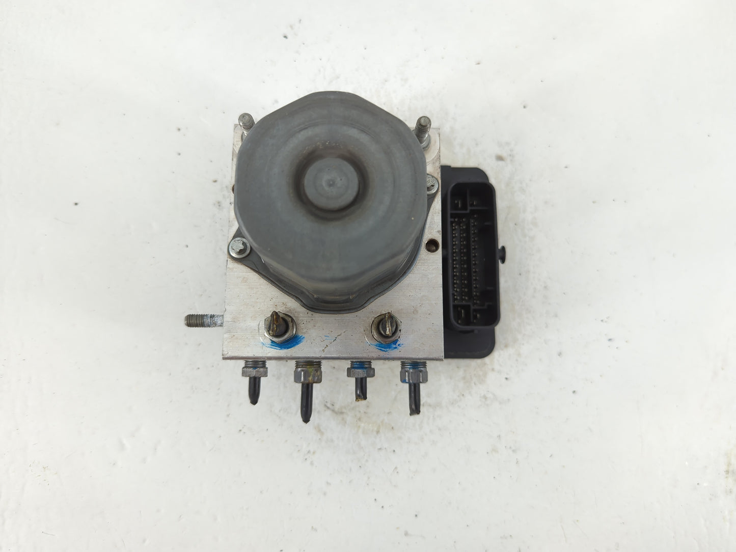 2014-2015 Ram Promaster 2500 ABS Pump Control Module Replacement P/N:53300736 Fits Fits 2014 2015 OEM Used Auto Parts - Oemu