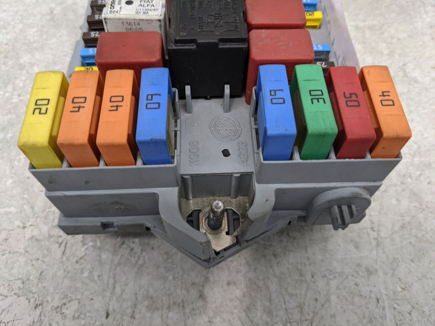 2014-2015 Ram Promaster 3500 Fusebox Fuse Box Panel Relay Module Fits Fits 2014 2015 OEM Used Auto Parts - Oemusedautoparts1