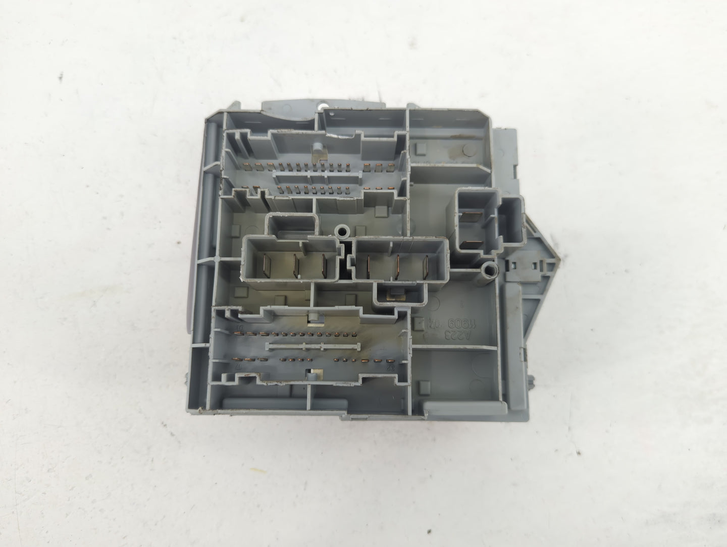 2014-2015 Ram Promaster 3500 Fusebox Fuse Box Panel Relay Module P/N:53141072 Fits Fits 2014 2015 OEM Used Auto Parts - Oemu