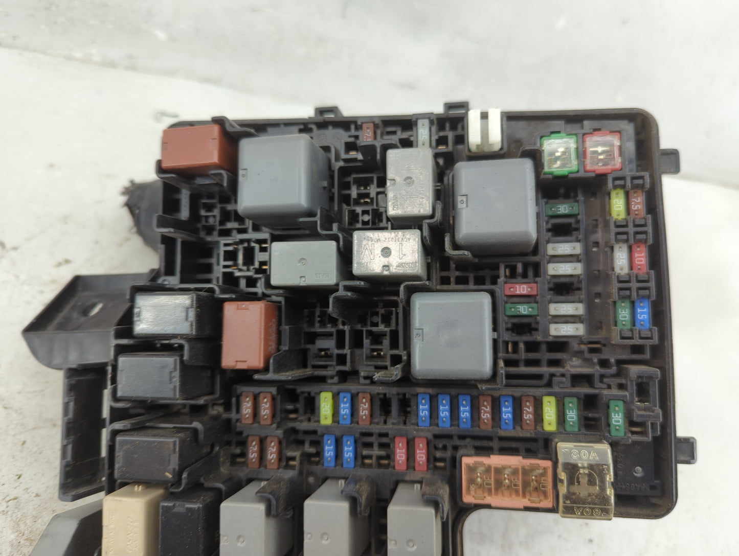 2013-2016 Scion Fr-S Fusebox Fuse Box Panel Relay Module Fits Fits 2013 2014 2015 2016 OEM Used Auto Parts - Oemusedautopart