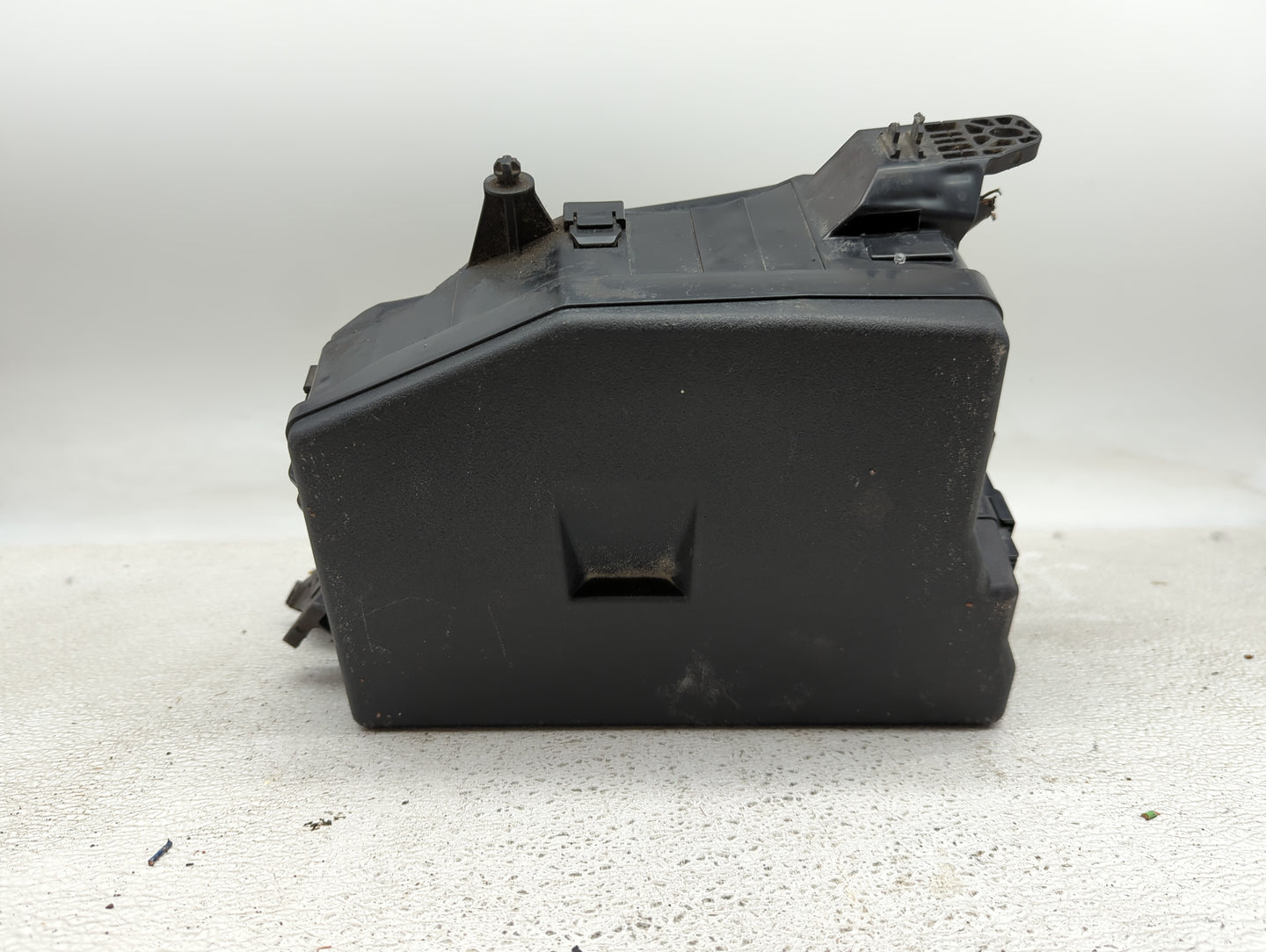 2014-2016 Scion Tc Fusebox Fuse Box Panel Relay Module P/N:82662-21061 Fits Fits 2014 2015 2016 OEM Used Auto Parts - Oemuse