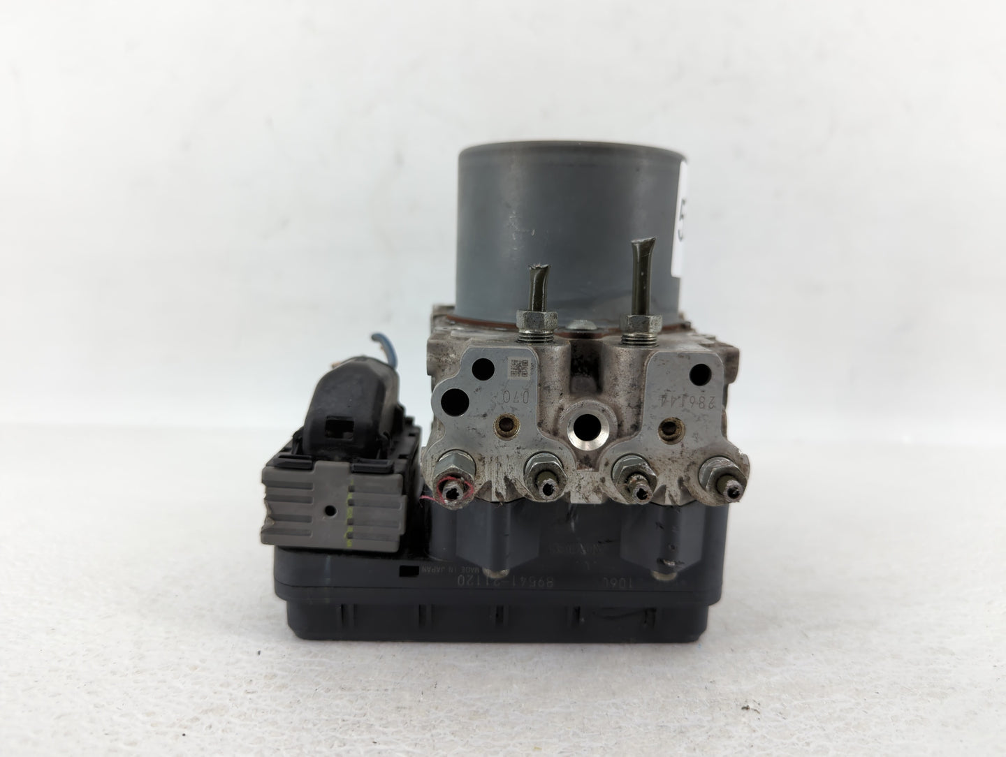 2014-2016 Scion Tc ABS Pump Control Module Replacement P/N:89541-21120 Fits Fits 2014 2015 2016 OEM Used Auto Parts - Oemuse
