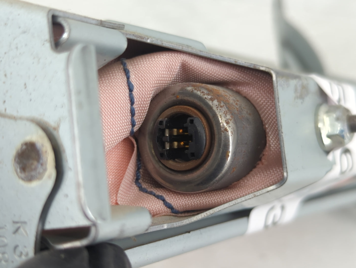 2014 Scion Tc Air Bag Passenger Right Knee OEM P/N:001984013TS2 Fits OEM Used Auto Parts - Oemusedautoparts1.com