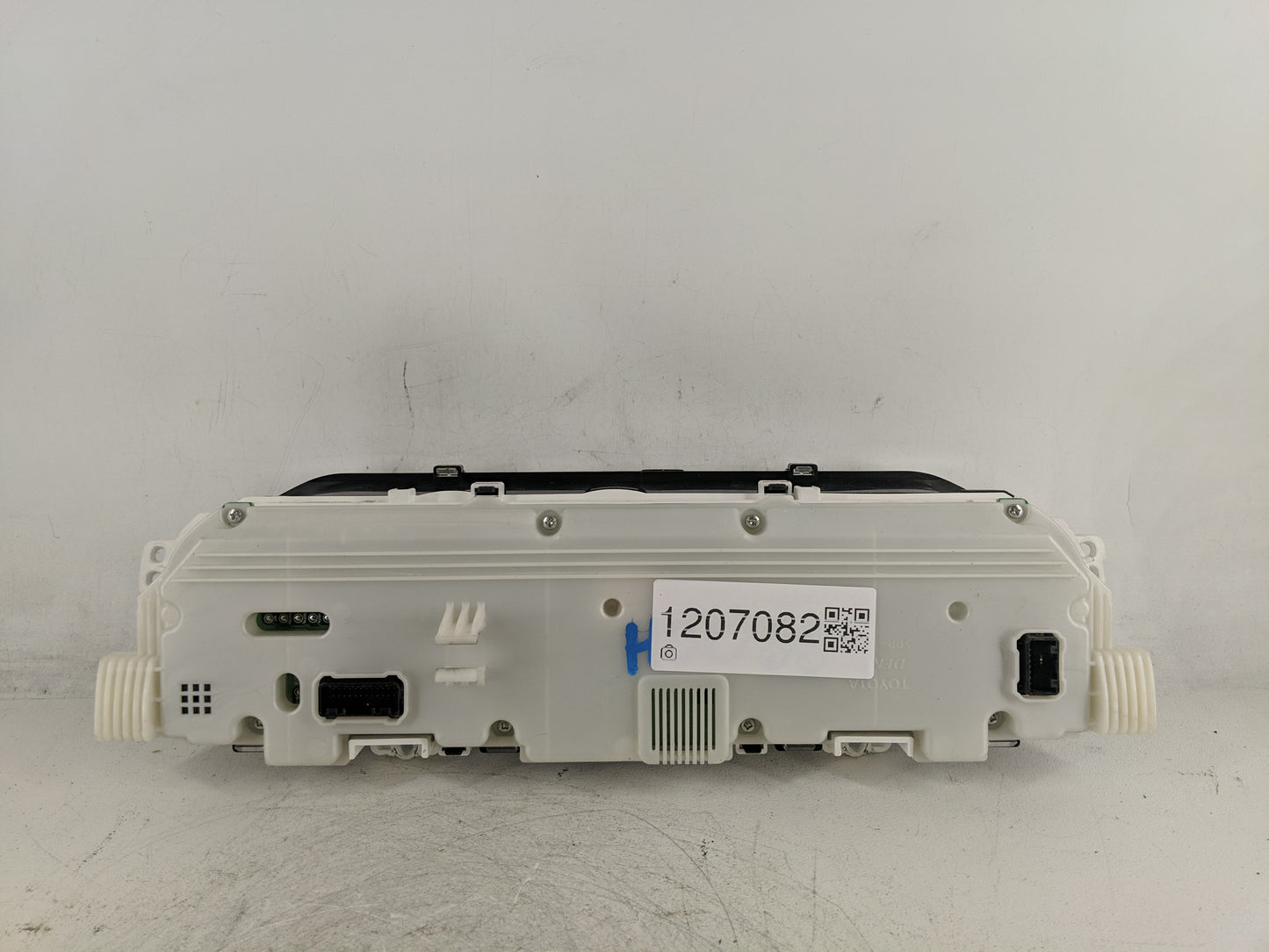 2013-2015 Scion Xb Instrument Cluster Speedometer Gauges P/N:83800-12T30 Fits Fits 2013 2014 2015 OEM Used Auto Parts - Oemu