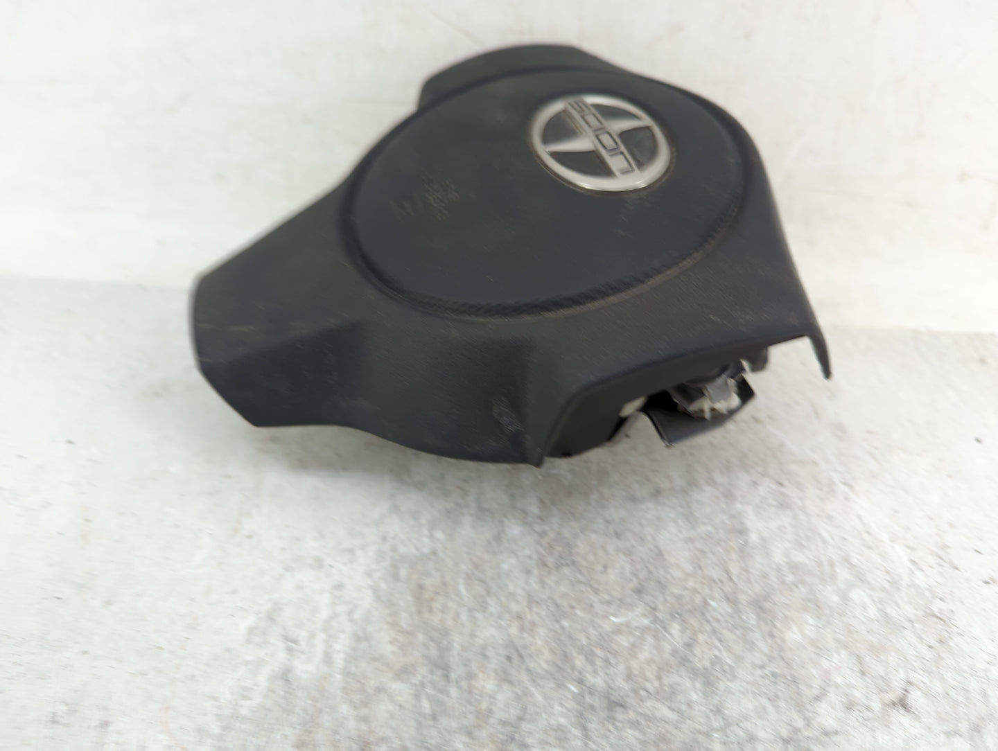 2008-2015 Scion Xb Air Bag Driver Left Steering Wheel Mounted Fits Fits 2008 2009 2010 2011 2012 2013 2014 2015 OEM Used Aut