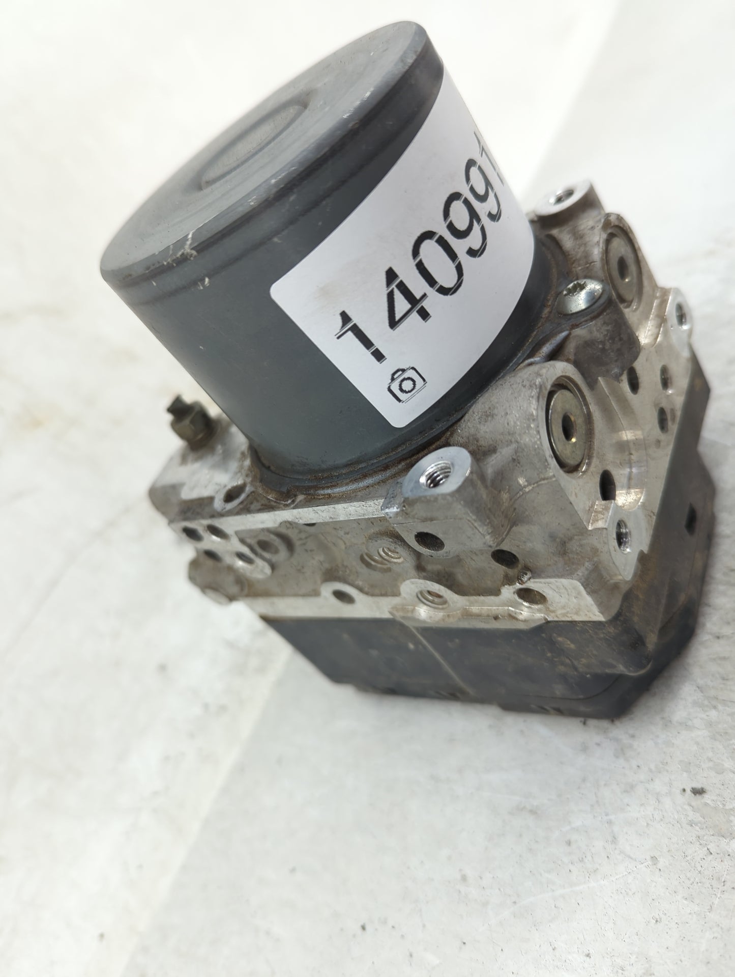 2013-2015 Scion Xb ABS Pump Control Module Replacement P/N:89541-12D30 Fits Fits 2013 2014 2015 OEM Used Auto Parts - Oemuse