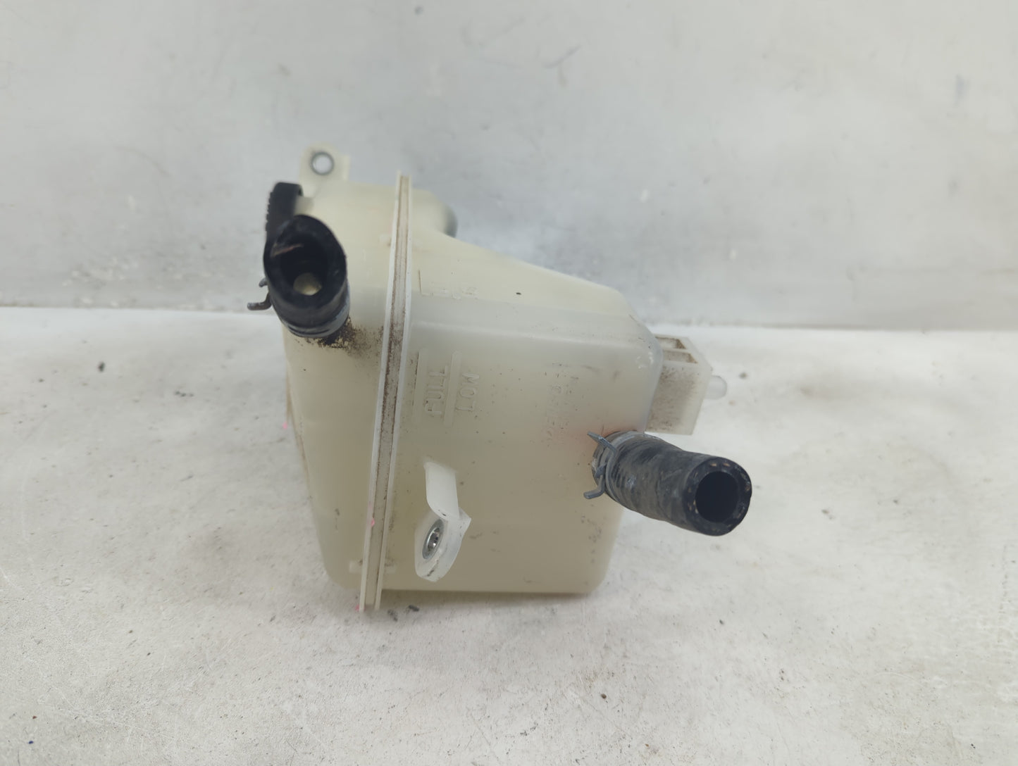 2014 Scion Xb Windshield Washer Fluid Reservoir Bottle Oem - Oemusedautoparts1.com