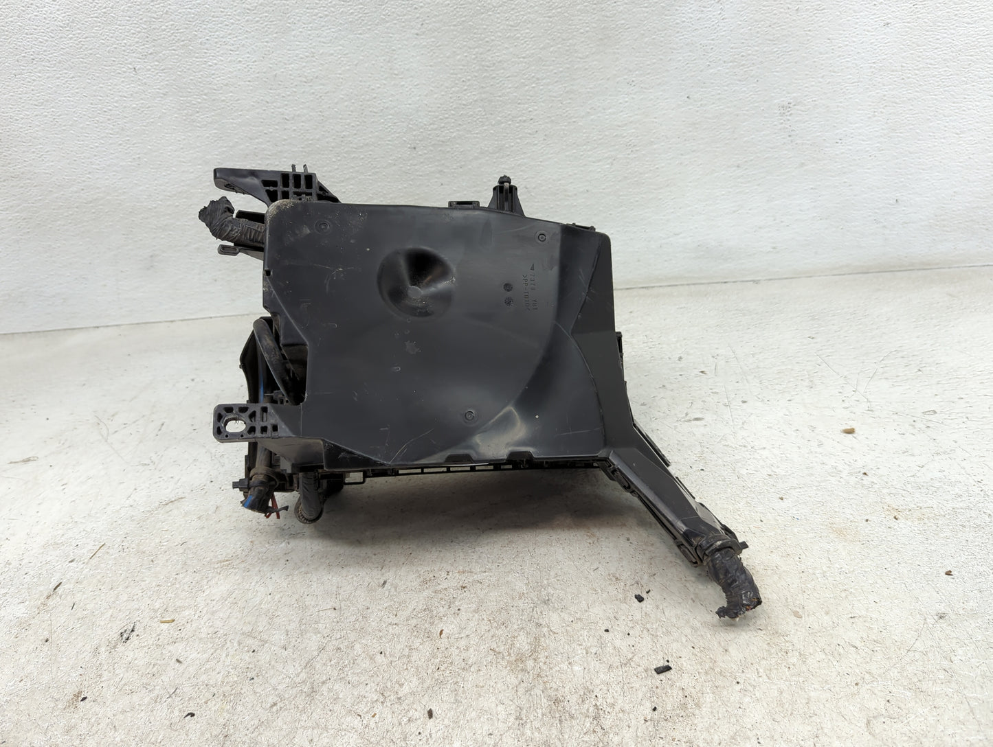 2008-2015 Scion Xb Fusebox Fuse Box Panel Relay Module P/N:82662-12450 Fits Fits 2008 2009 2010 2011 2012 2013 2014 2015 OEM