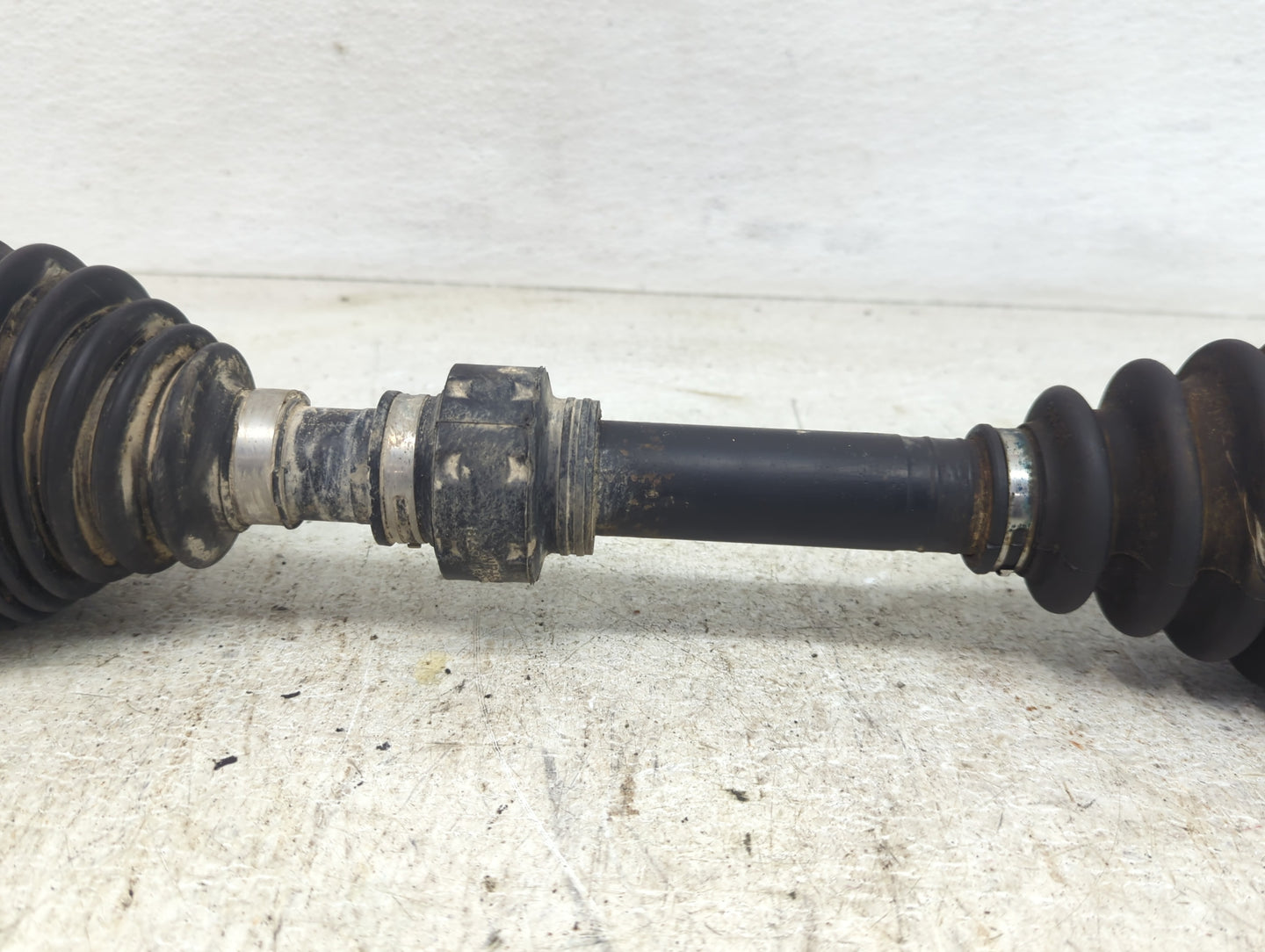 2008-2015 Scion Xb Axle Shaft Front Driver Cv C/v - Oemusedautoparts1.com