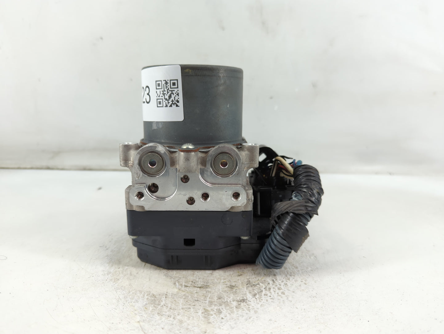 2013-2015 Scion Xb ABS Pump Control Module Replacement P/N:89541-12D30 133800-5940, 44540-12512 Fits Fits 2013 2014 2015 OEM