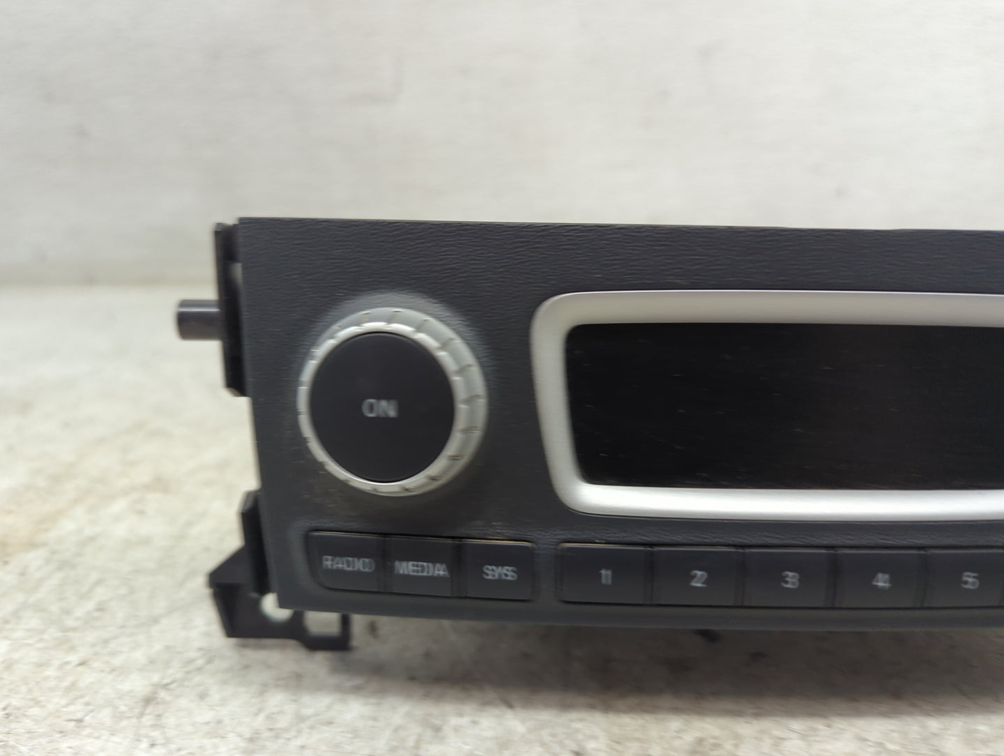 2014 Smart Fortwo Radio AM FM Cd Player Receiver Replacement P/N:A4519019800 HM1122DD500187, T3FD500187 Fits OEM Used Auto P