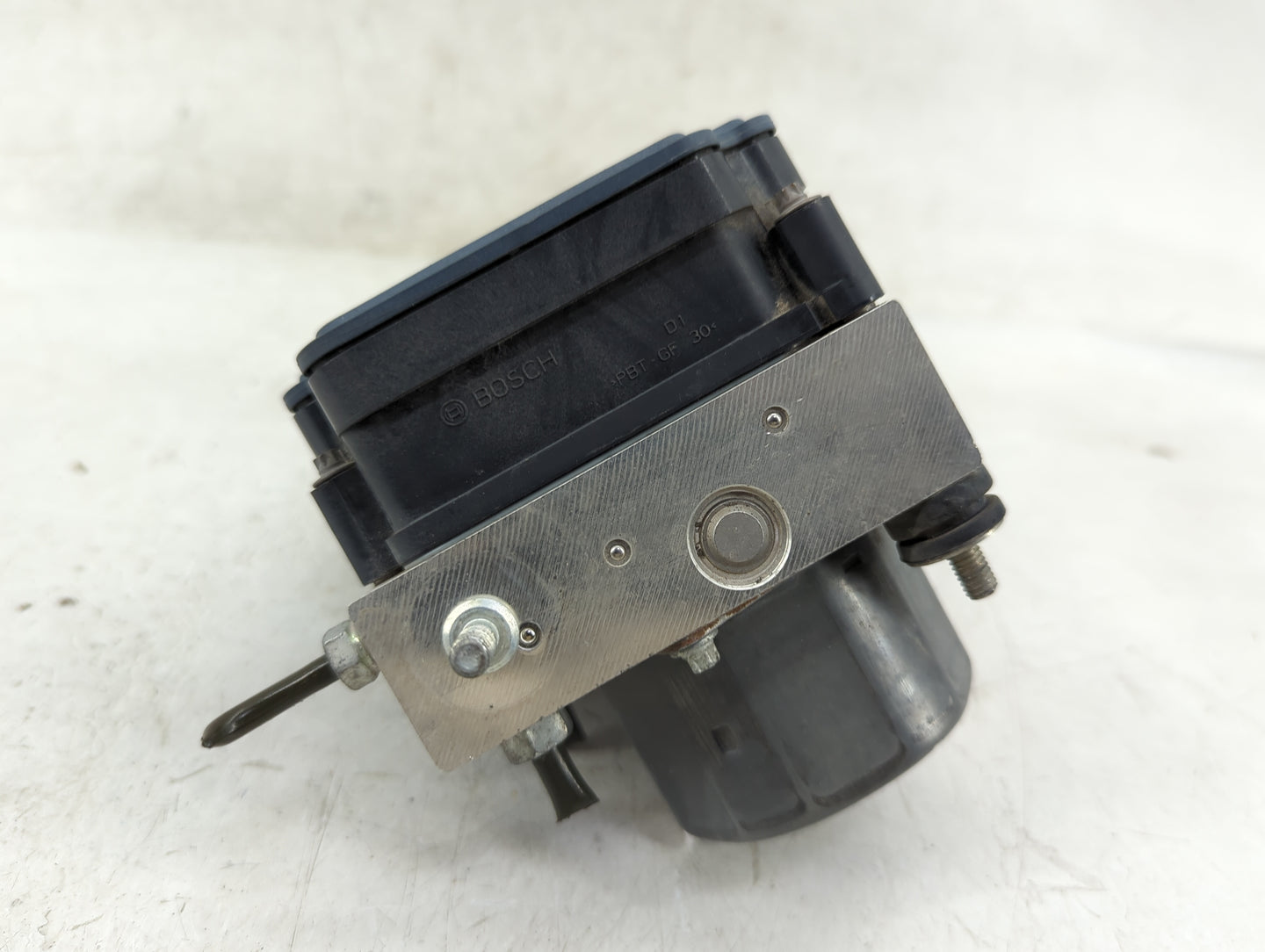 2014 Subaru Brz ABS Pump Control Module Replacement P/N:27536CA020 Fits OEM Used Auto Parts - Oemusedautoparts1.com
