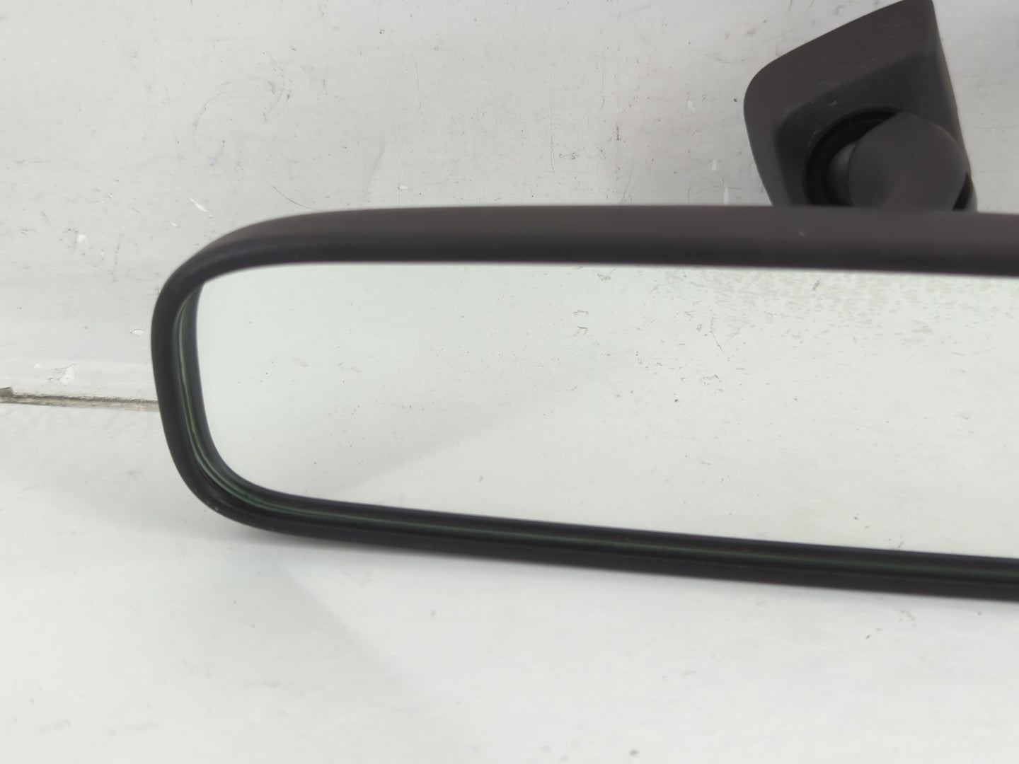2014 Subaru Forester Interior Rear View Mirror Replacement OEM P/N:E4012197 E4022197 Fits OEM Used Auto Parts - Oemusedautop