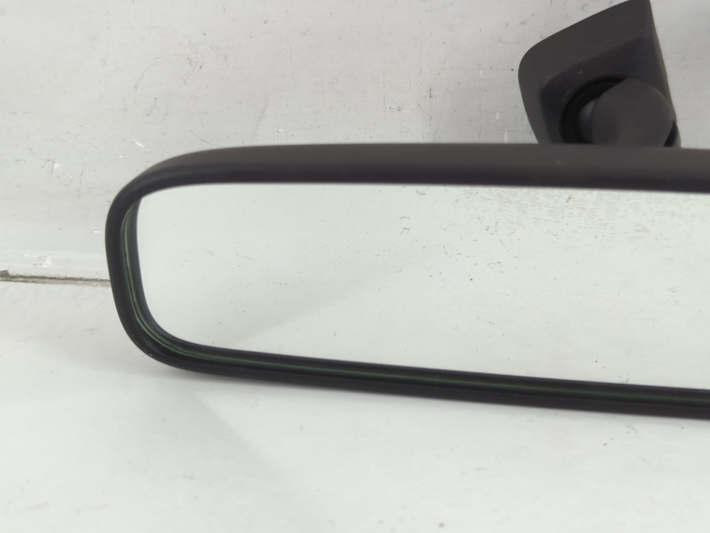 2014 Subaru Forester Interior Rear View Mirror Replacement OEM P/N:E4012197 E4022197 Fits OEM Used Auto Parts - Oemusedautop