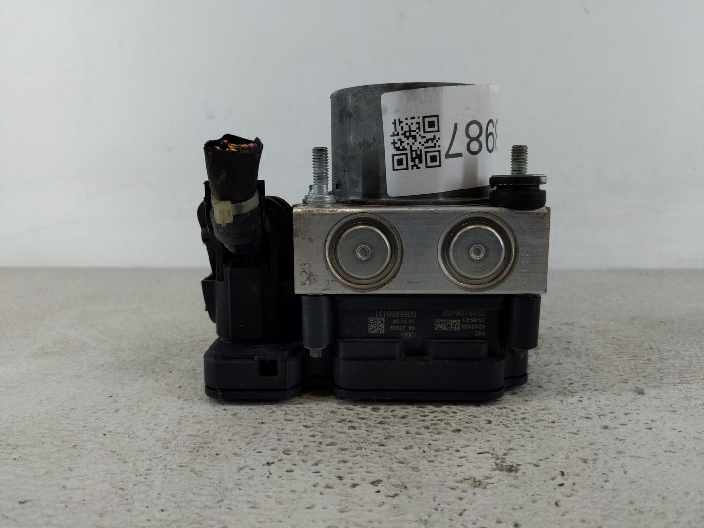 2014-2015 Subaru Forester ABS Pump Control Module Replacement P/N:275368G080 269 529 Fits Fits 2014 2015 OEM Used Auto Parts